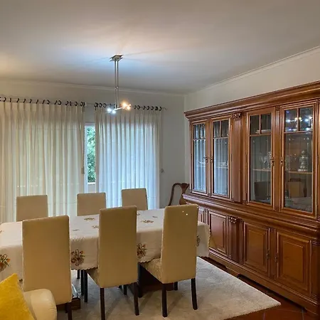 Charmant Appartement Dans Un Immeuble Calme . Appartement Vila Verde (Braga)